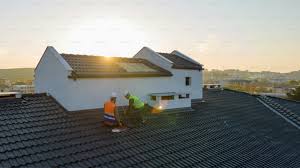 Best Roof Installation  in Riverton, IL